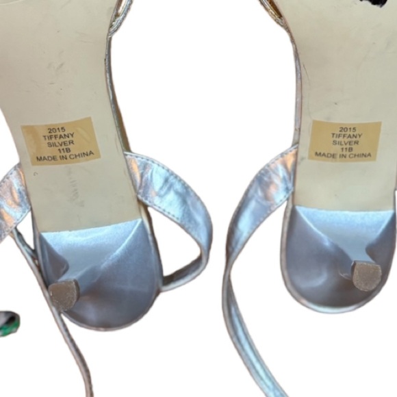 Lava Silver Sandals with Rhinestones Size 11 Silver Strappy Heels w/ Ankle Strap - Picture 3 of 12